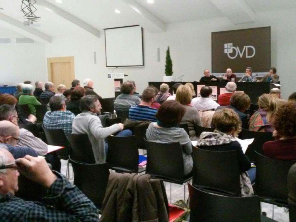 Violeta Gracia preside la Federación de Barrios Osca XXI