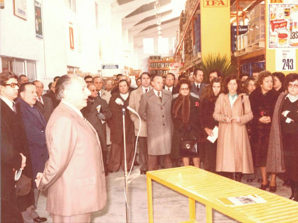 El vial que conectará Plhus con Huesca se llamará Gregorio Cabrero