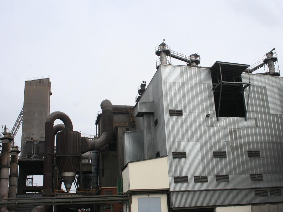 Ferroatlántica del Cinca plantea recortes salariales del 15 % para 2020