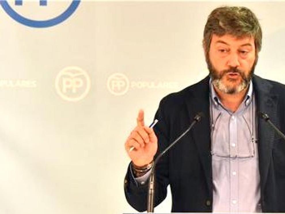 El PP sugiere iniciativas "inmediatas" para renovar y mejorar el firme de las carreteras de la provincia de Huesca y Aragón