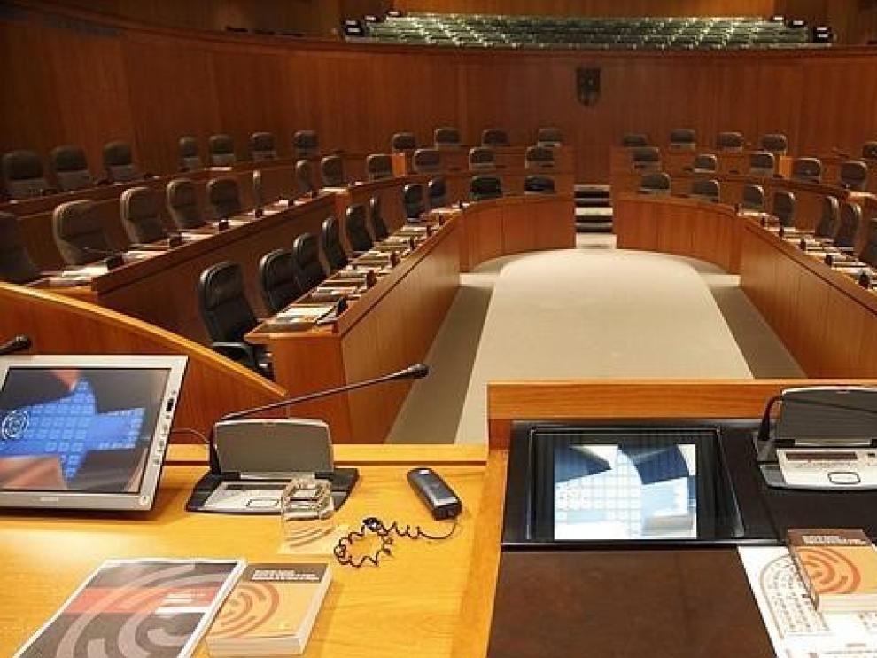 Cs sigue "intentando" el acuerdo y hace un llamamiento al PAR