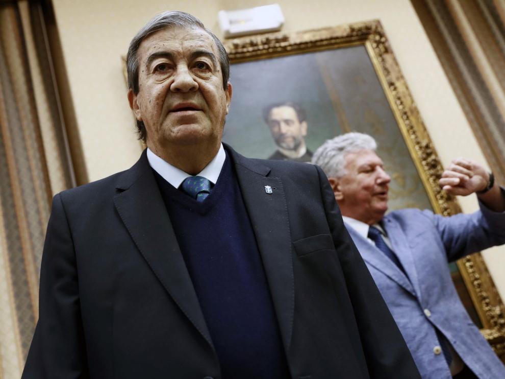 Foro presenta una querella criminal contra Álvarez-Cascos por presuntos delitos continuados de apropiación indebida