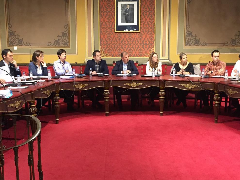 El PP de Barbastro critica que las carencias con las que se licita el proyecto de las pistas de atletismo