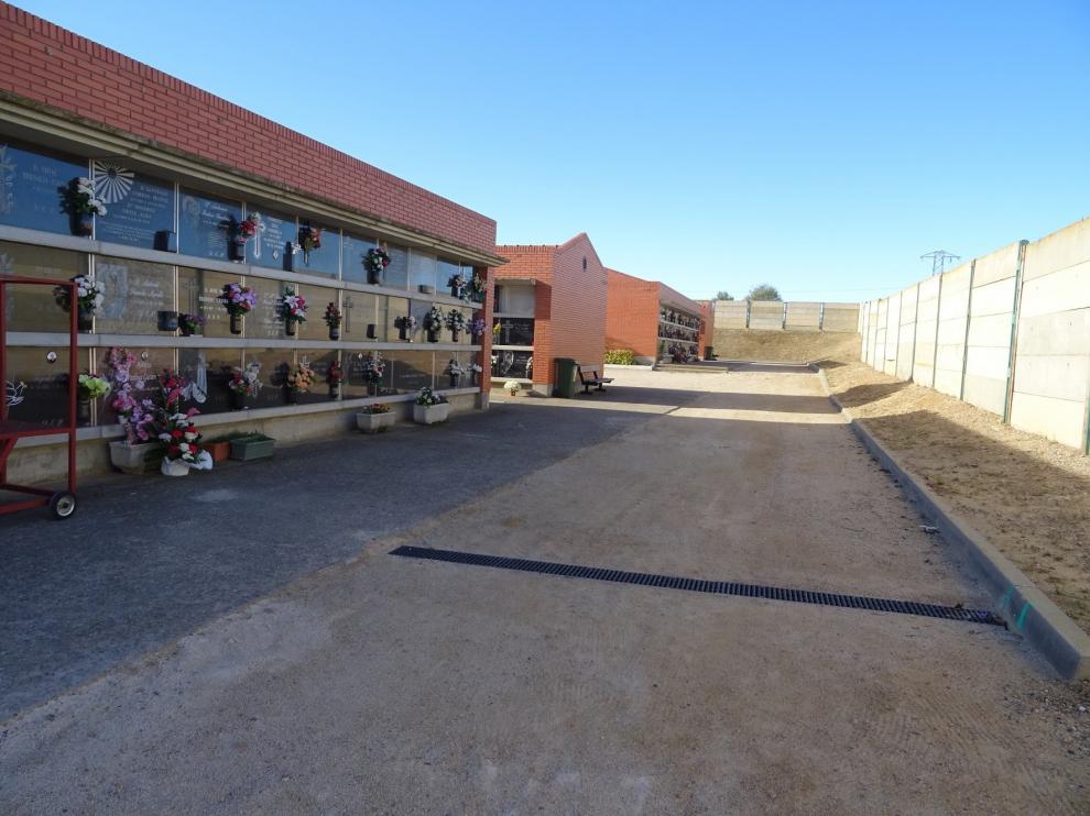 El Ayuntamiento invertirá más de 41.000 euros para mejorar las condiciones del pavimento del Cementerio