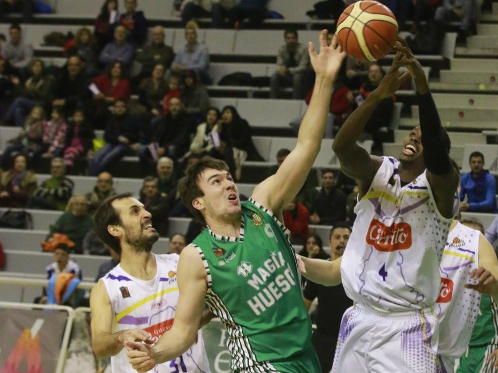 Marcos Portález ficha por el Araberri
