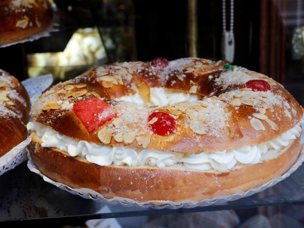 Una confitería regala 10.000 euros escondidos en un roscón
