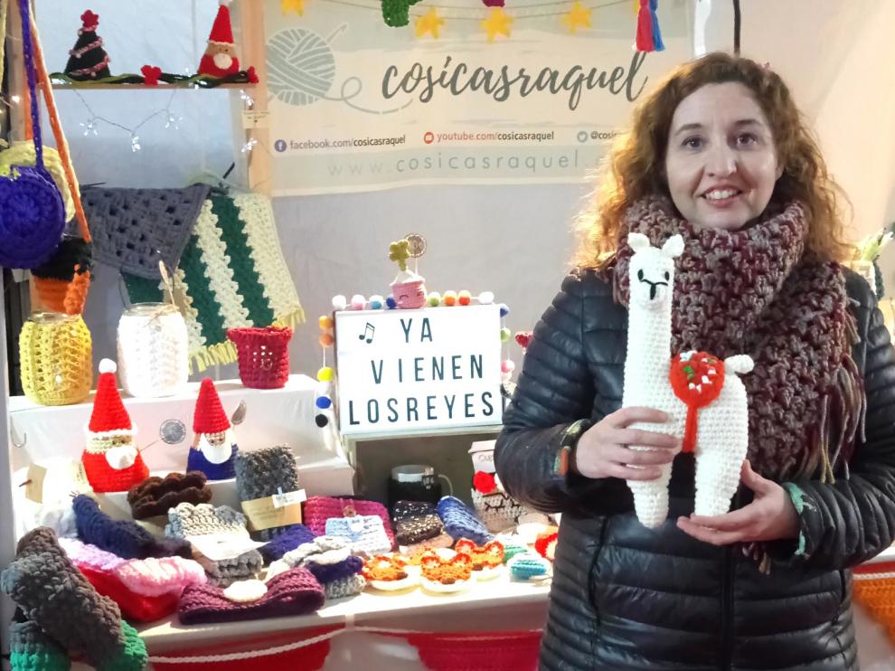 Raquel Lacasa: "Cada vez se valora más lo hecho a mano por ser un regalo original"
