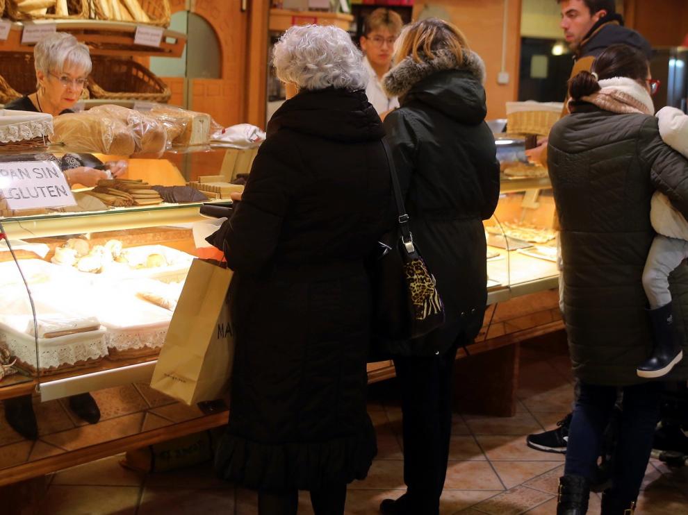 El roscón de nata es el preferido por la mayoría de los oscenses