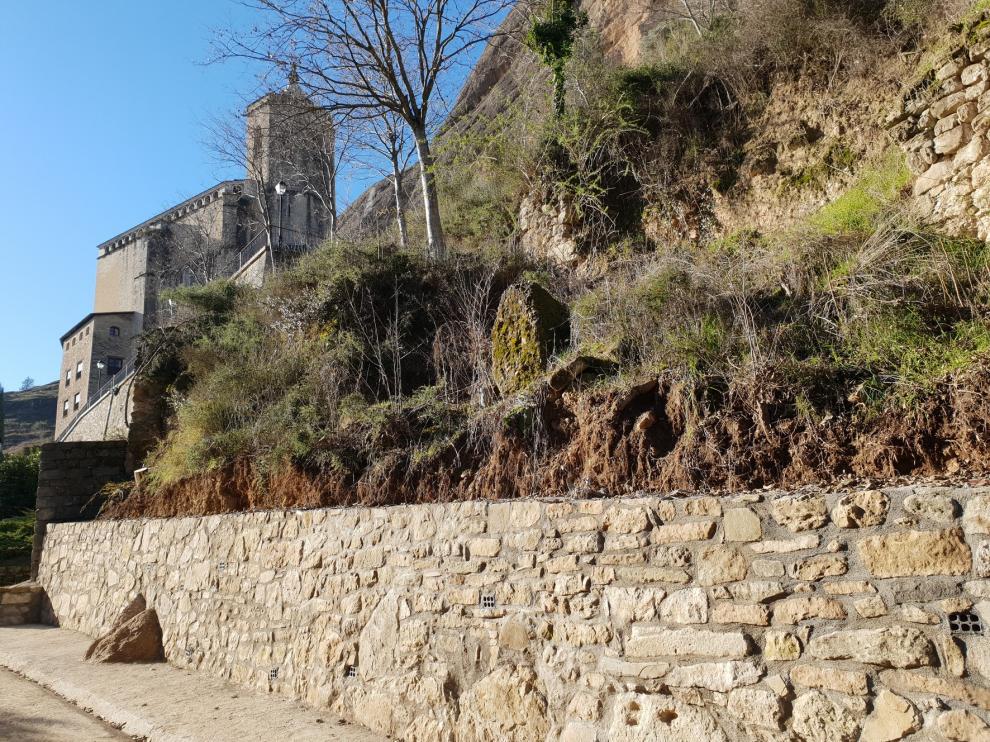 Más seguridad en el acceso peatonal a la basílica de la Peña
