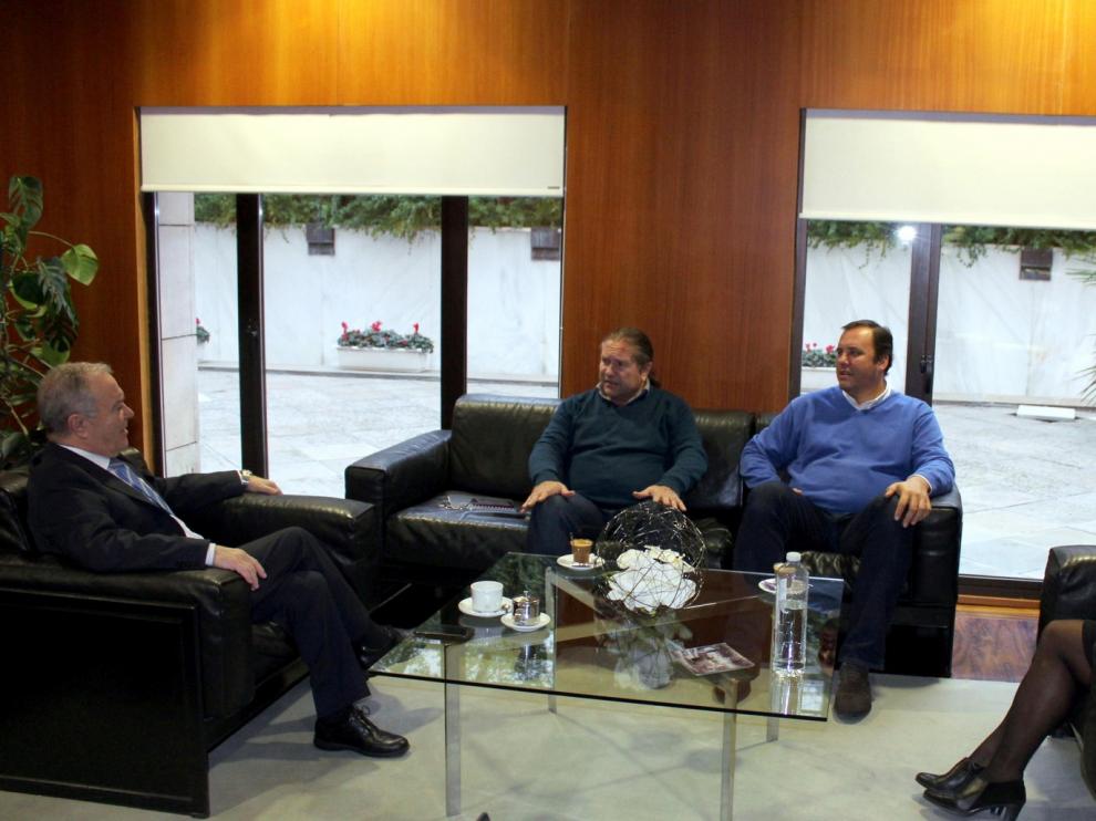 Modificar la PAC y afrontar las obras inacabadas de regadío, objetivos compartidos de Uaga y DPH