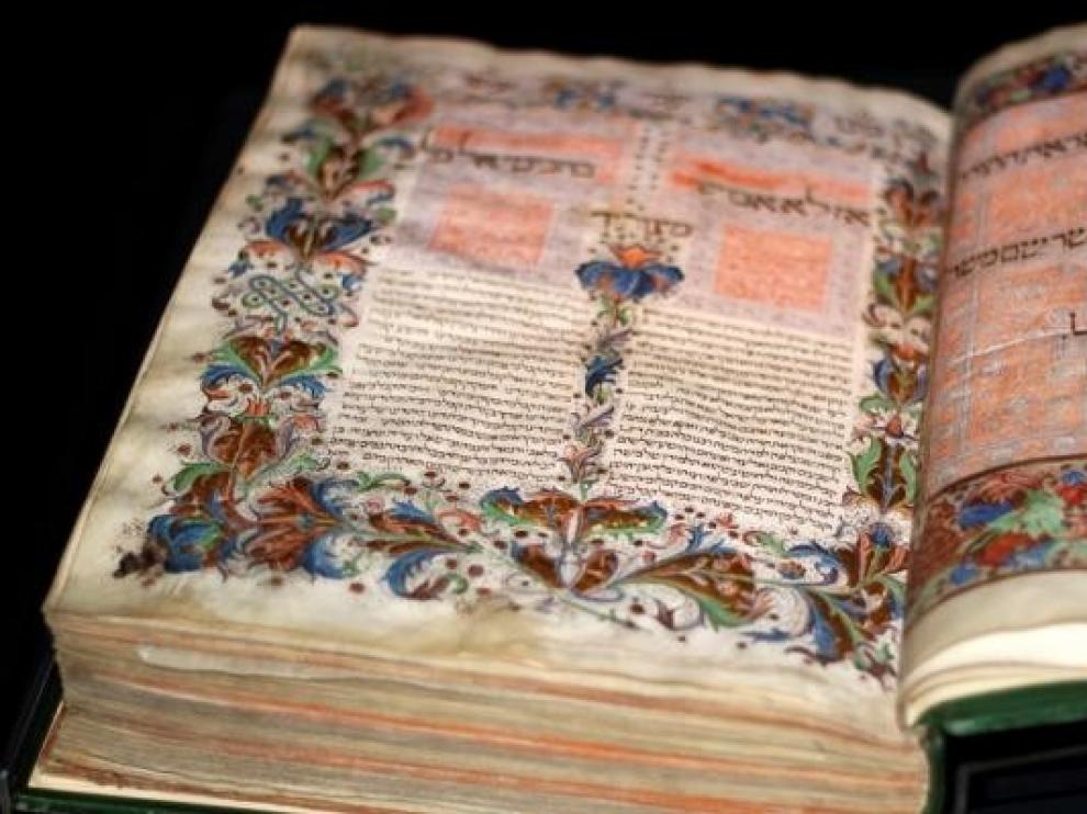 Descubren participación femenina en la elaboración de manuscritos medievales