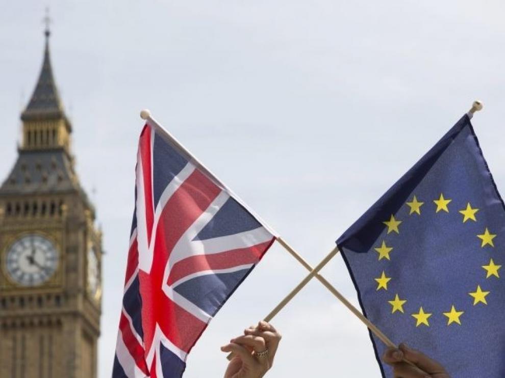 Rechazar el acuerdo puede paralizar el "brexit"