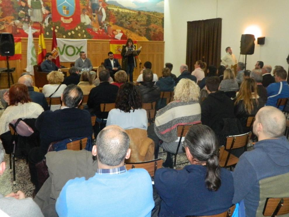 Expectación en Jaca por la presentación en sociedad de Vox