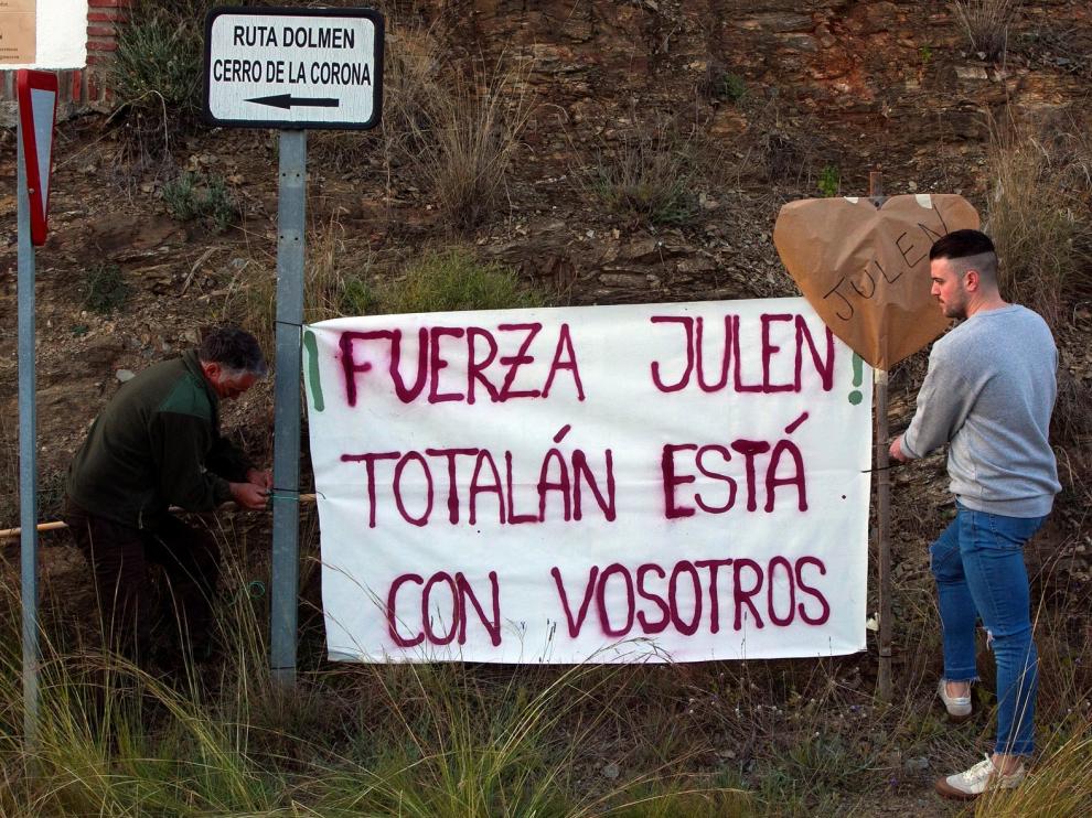 Siguen buscando a Julen cuando se cumplen 90 horas desde que cayó al pozo