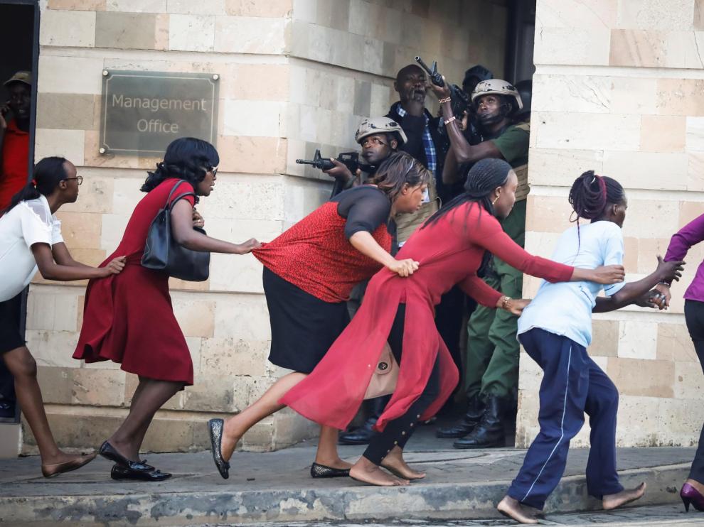 Aumentan a 21 los muertos en el ataque a un hotel en Nairobi