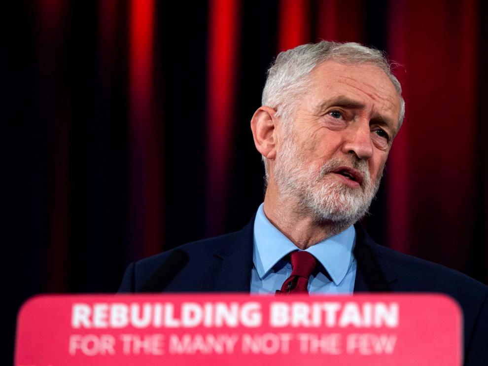 May convoca otra votación sobre el "brexit" el 29 de enero