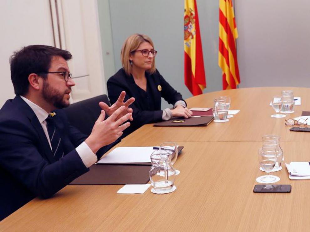 El Gobierno y la Generalitat de Cataluña acuerdan un espacio de diálogo entre partidos