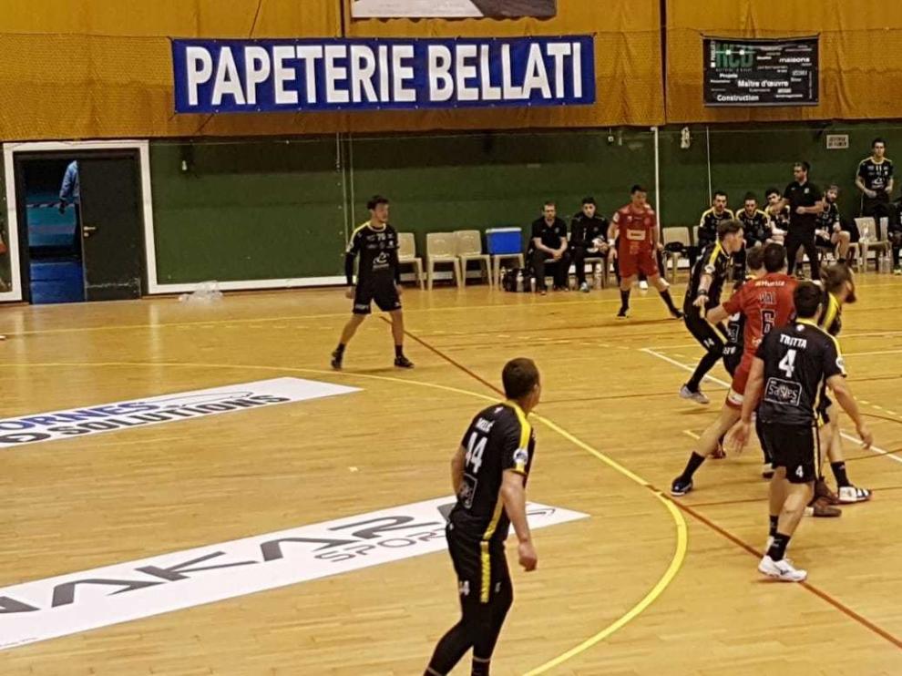 Bada Huesca planta cara a Chambery en un partido de menos a más