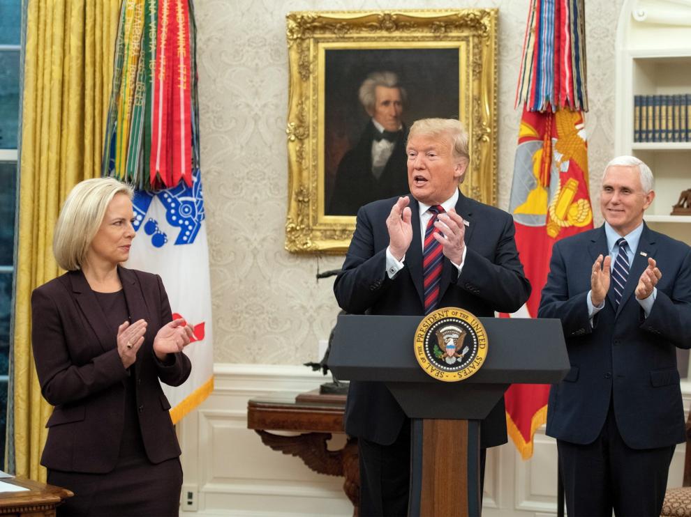 Trump, presidente de un país "cerrado" dos años después