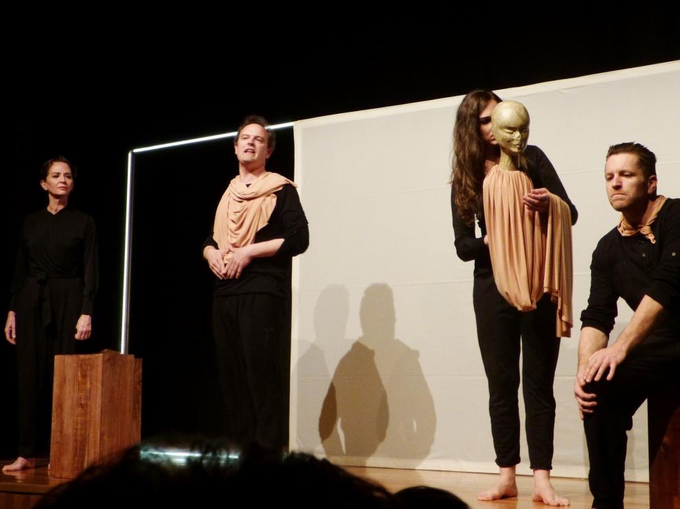 Clara Monzó, de Carabau Teatre: "Con un "Lorca", tienes que salir a darlo todo en el escenario"