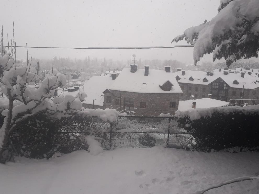 La tormenta de nieve afecta a unos 1.500 alumnos de la provincia de Huesca