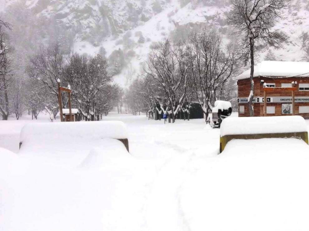 La estación de Panticosa prevé abrir este fin de semana gracias al temporal