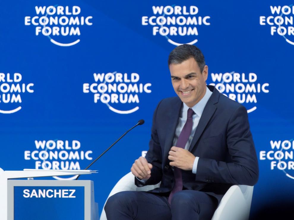 Sánchez llama en Davos a luchar contra las desigualdades