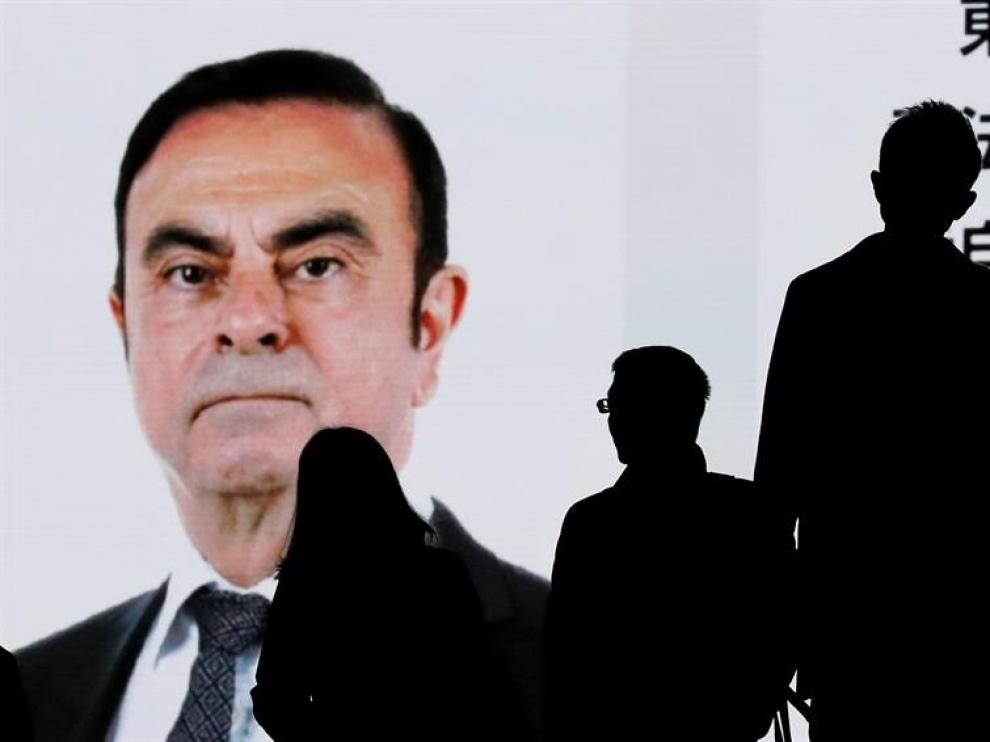 Carlos Ghosn dimite como presidente de Renault antes de ser destituido