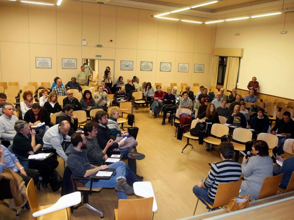 La confluencia de la izquierda da sus primeros pasos a la espera de definir su nombre