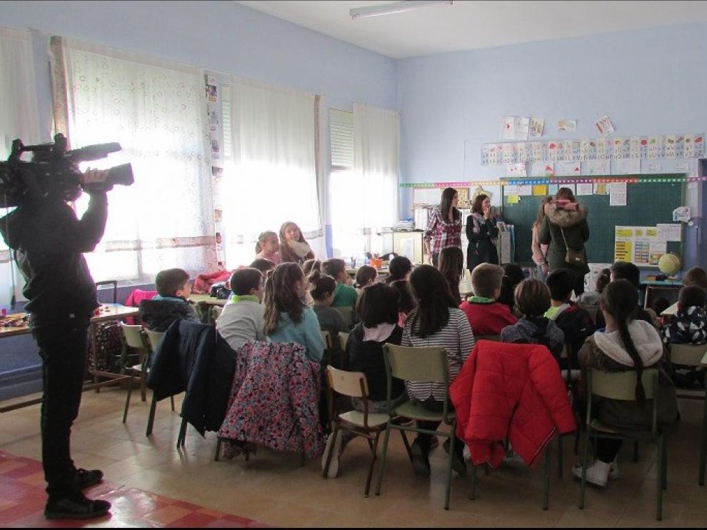 Aragón Televisión estrena este domingo el programa "Cosas de clase"