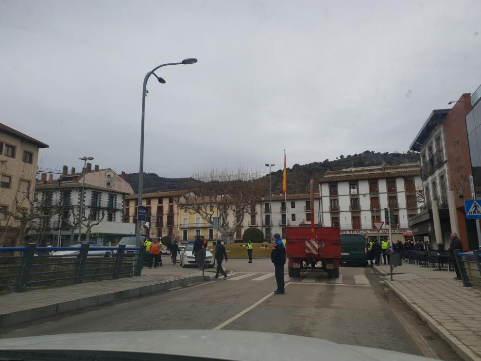 Un hombre de 89 años fallece en Graus atropellado por un tractor en un paso de peatones