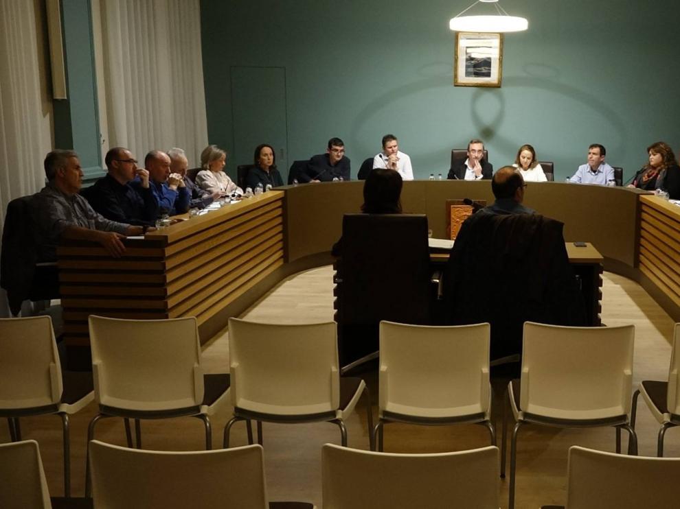 El Pleno de Fraga toma este jueves en consideración la renuncia de los dos concejales