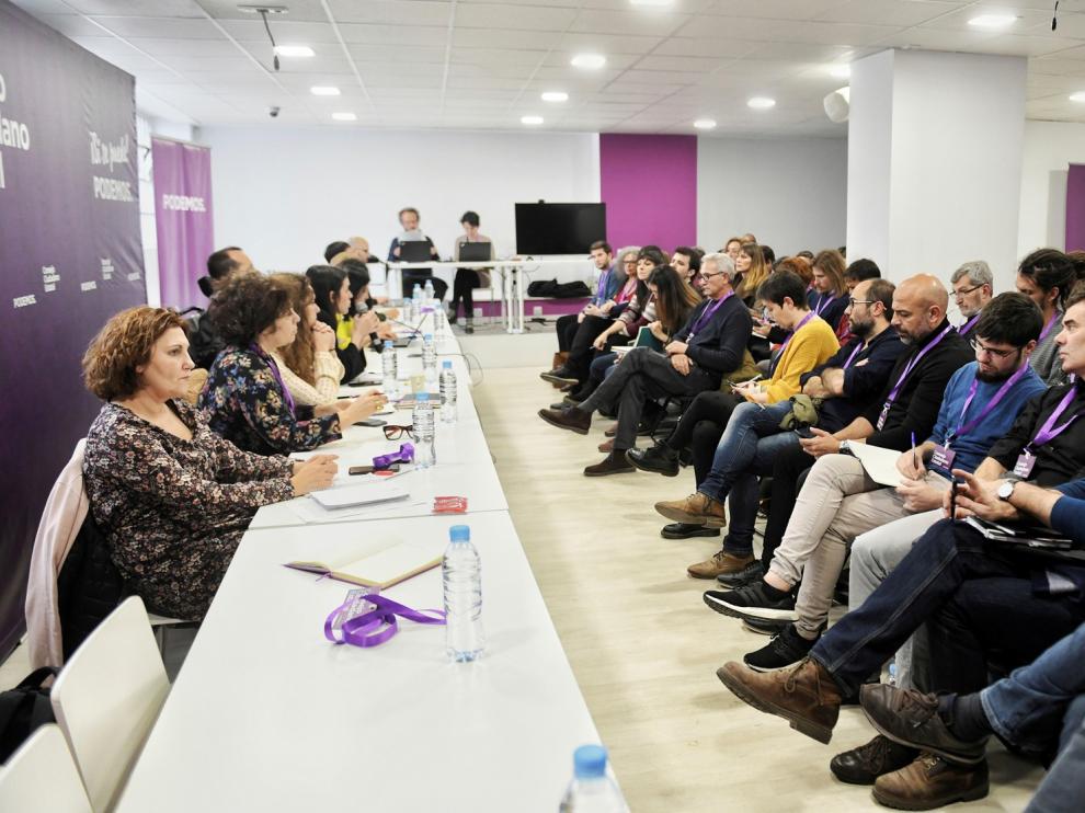 Los barones de Podemos piden negociar con Íñigo Errejón