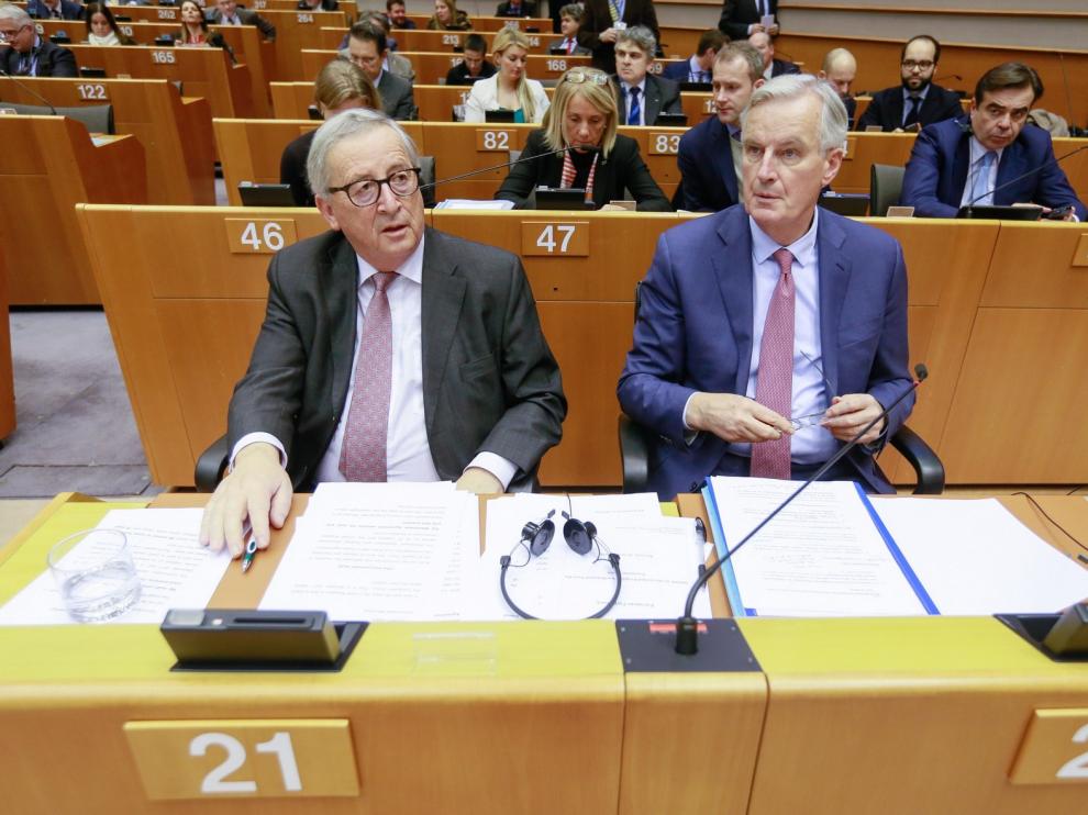La UE descarta renegociar el "brexit" y pide claridad a Londres