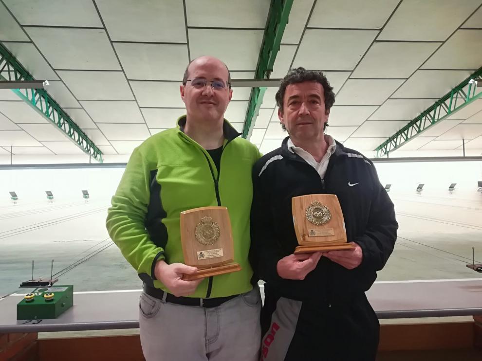 Los oscenses Velasco y Montaner, campeones de Aragón de aire comprimido