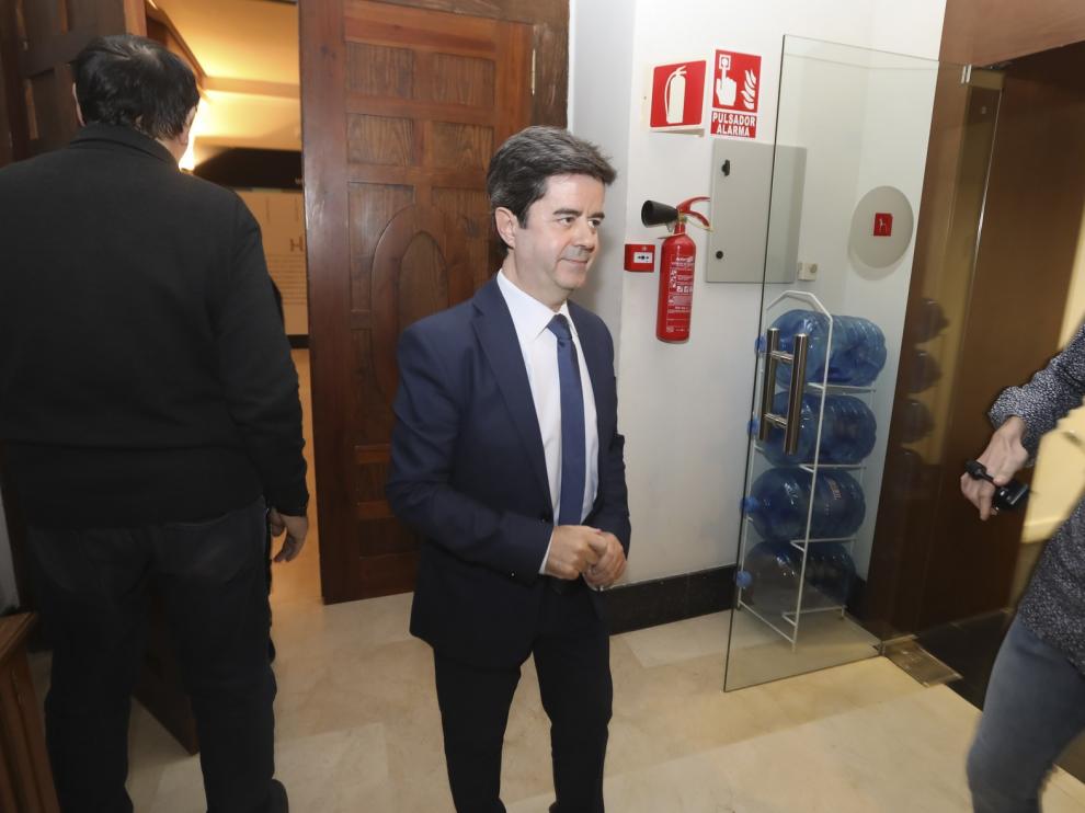 El alcalde reitera que dijo todo lo que sabía en la comisión de investigación, a la que no ha acudido la subdelegada