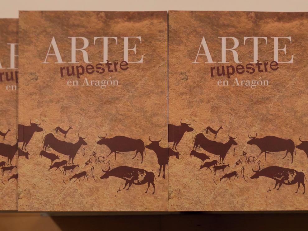 Un libro "inacabado" recoge el primer inventario de arte rupestre de Aragón