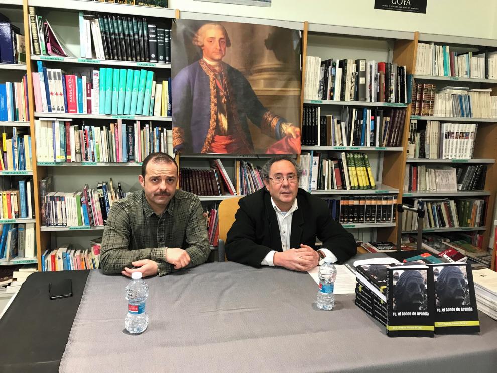Álvaro Ocáriz reivindica en un libro la figura del Conde de Aranda en su tercer centenario