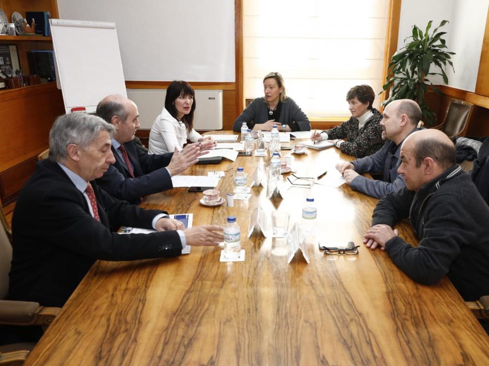 Un plan inserta a 2.300 parados de larga duración en Aragón