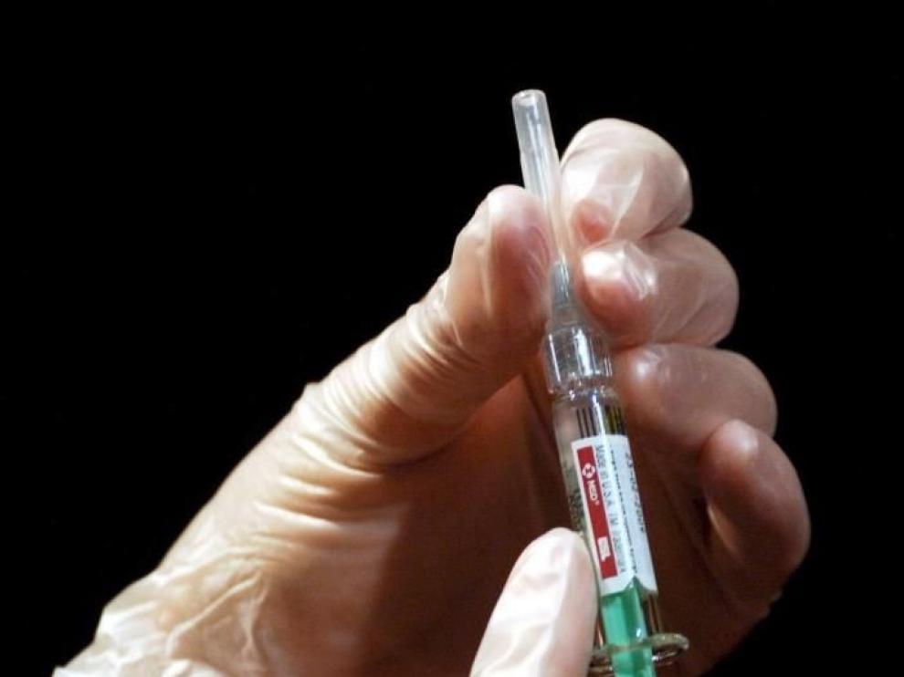 La vacuna contra el cáncer de cuello de útero es eficaz y segura