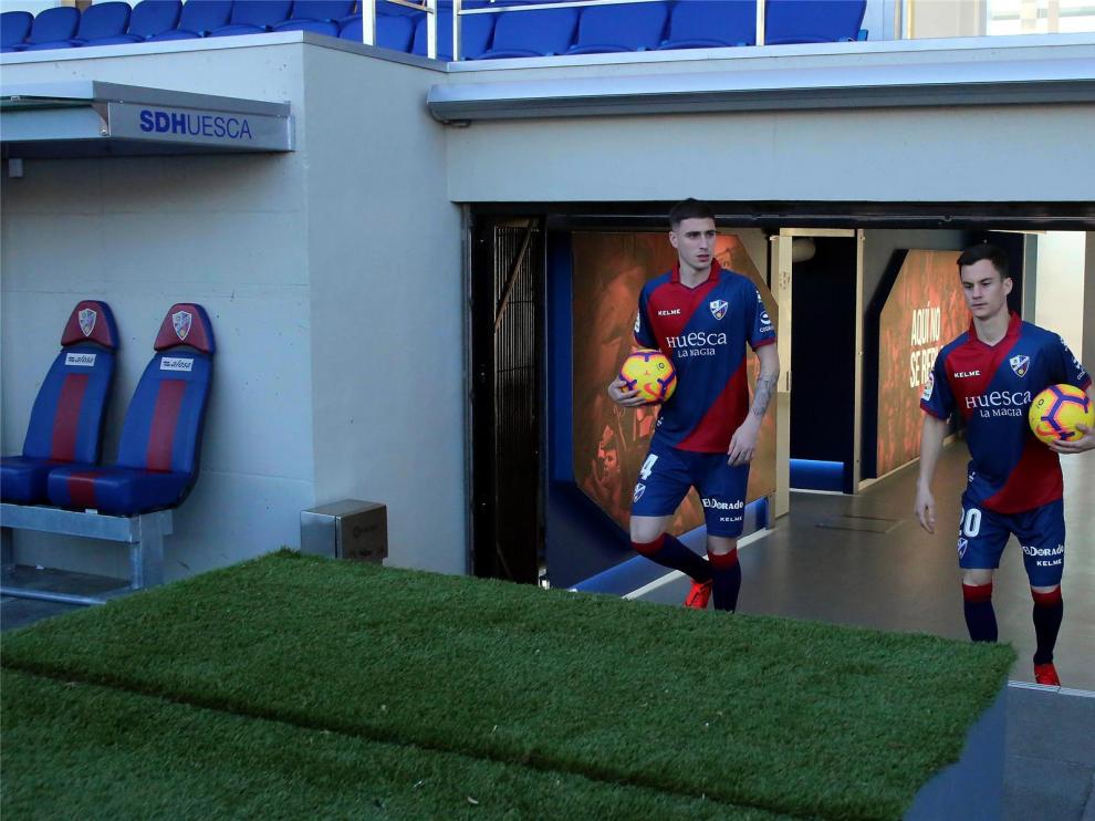 Juanpi y Adrián, dos piezas para apuntalar el "nuevo" Huesca