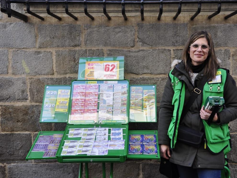 Diez vecinos de Jaca ganan 350.000 euros con la ONCE