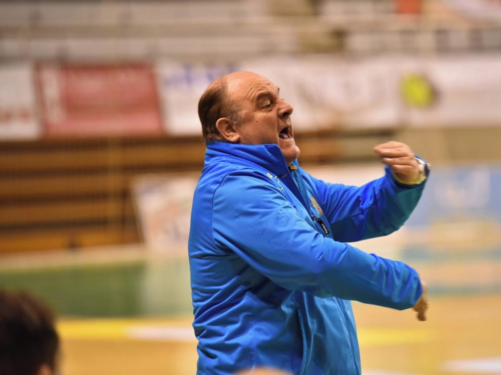 Zupo Equísoain, técnico del Benidorm: "Bada Huesca es igual a José Nolasco"