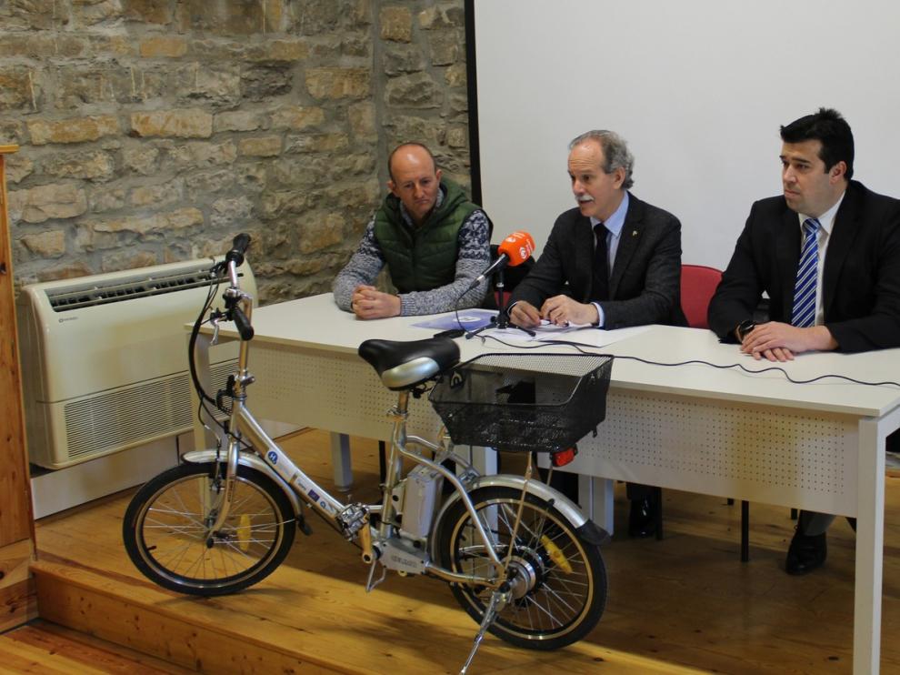 Las fundaciones del Hidrógeno y del Quebrantahuesos fomentarán la movilidad sostenible en Aínsa