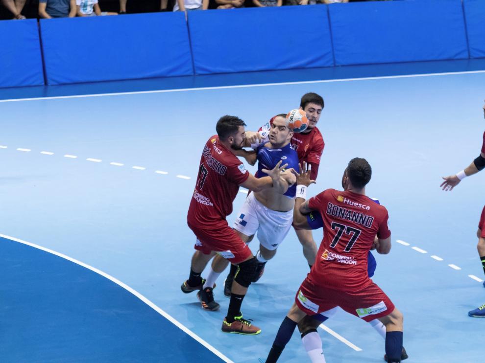 Bada Huesca recibe en el Palacio de Deportes a un Benidorm con mucha calidad en sus filas