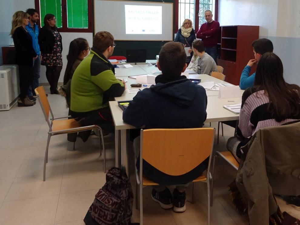 El Ayuntamiento inicia la escuela taller "Huesca bike" para formar a guías de rutas en bicicleta