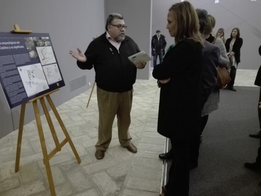La consejera de Cultura no concreta plazos para el Círculo Católico