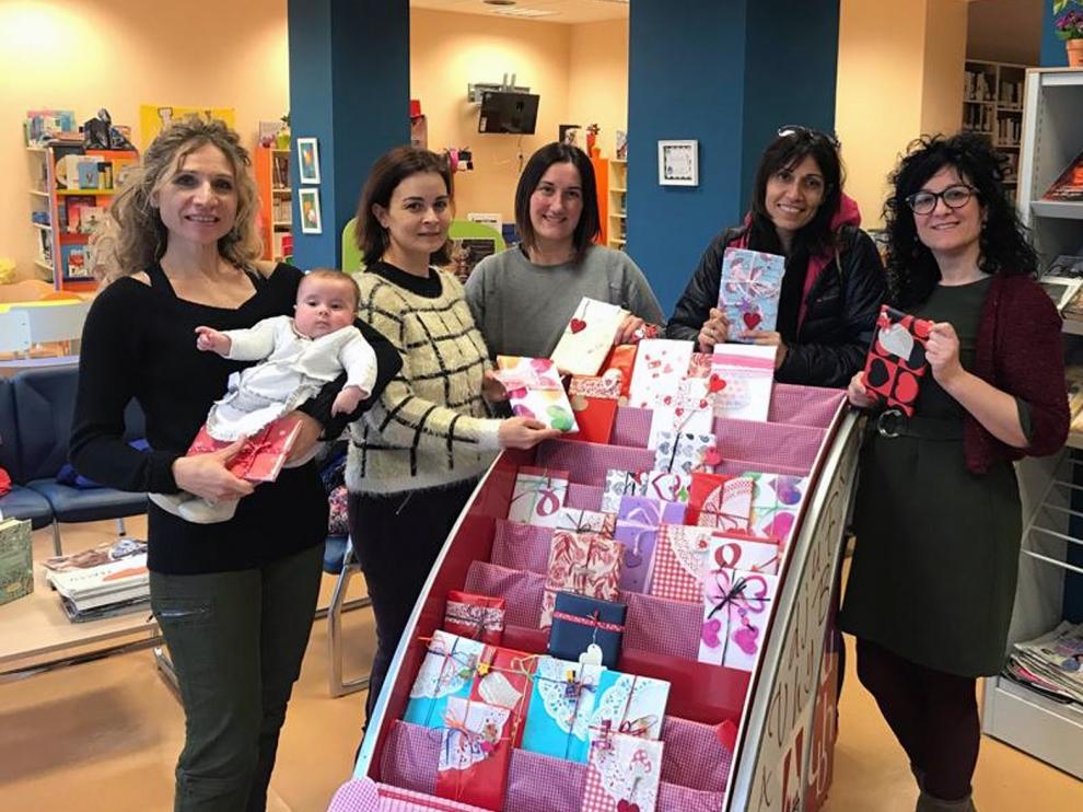 La biblioteca de Sariñena propone a sus vecinos enamorarse con una "Cita a Ciegas con un libro"