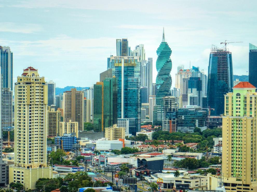 La CE incluye a Panamá en la lista de países con riesgo por blanqueo