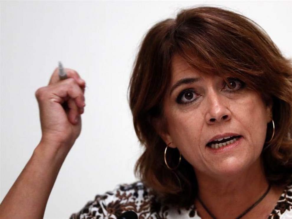 Delgado acusa a "la derecha trifálica" de haber manipulado la figura del relator